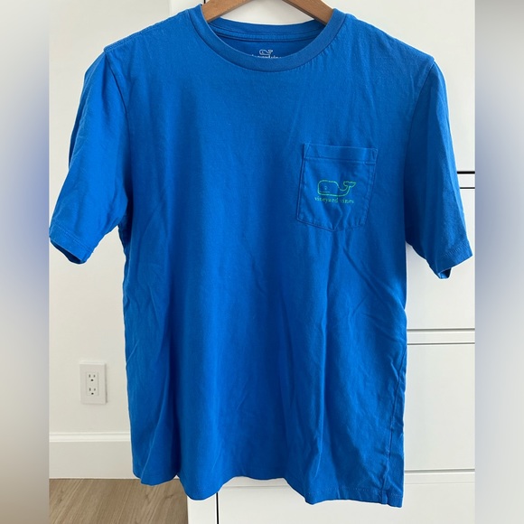 Vineyard Vines, Size XL - Picture 2 of 4